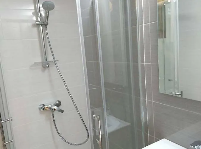 By The Way * 라르나카