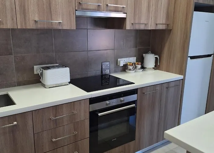 By The Way ラルナカ